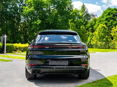Porsche Cayenne Black Edition
