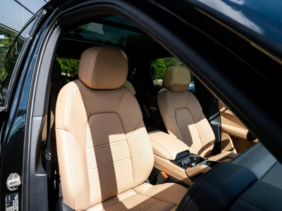 Porsche Cayenne Black Edition