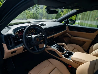 Porsche Cayenne Black Edition