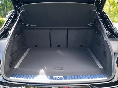Porsche Cayenne E-Hybrid PHEV Black Edition