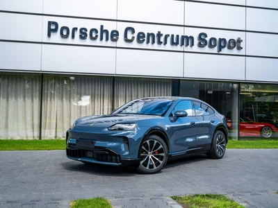 Porsche Cayenne S 113.2kWh