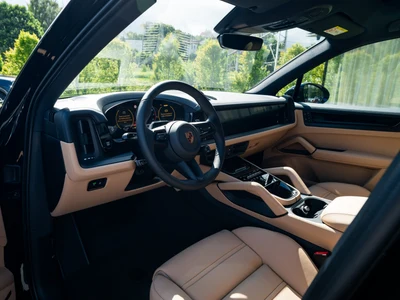 Porsche Cayenne Black Edition