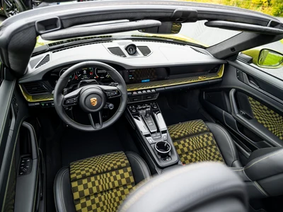 Porsche 911 Carrera T-Hybrid Spirit 70