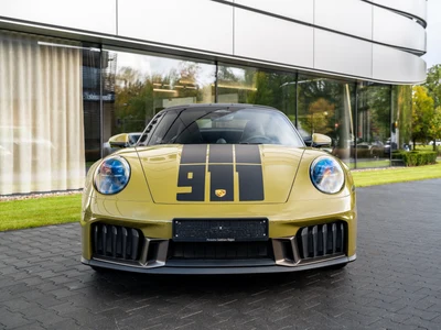 Porsche 911 Carrera T-Hybrid Spirit 70