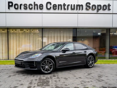 Porsche Panamera 4