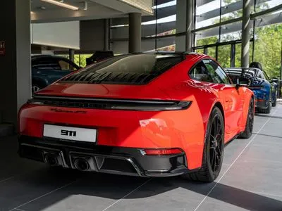 Porsche 911 Carrera GTS