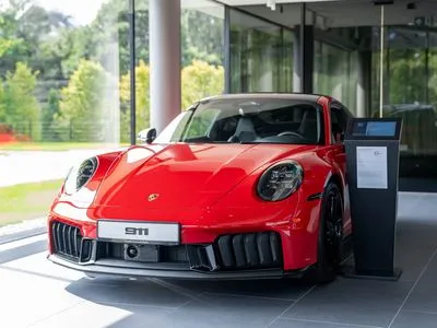 Porsche 911 Carrera GTS