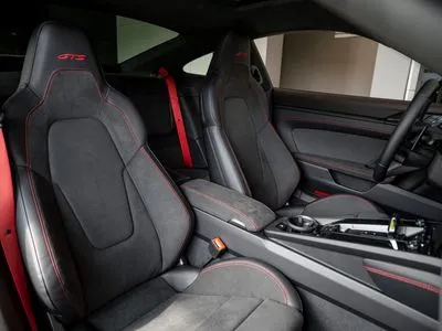 Porsche 911 Carrera GTS