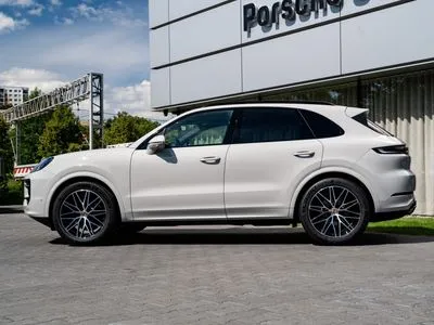 Porsche Cayenne Black Edition