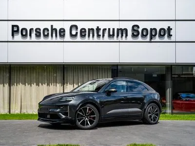 Porsche Macan Turbo 100kWh