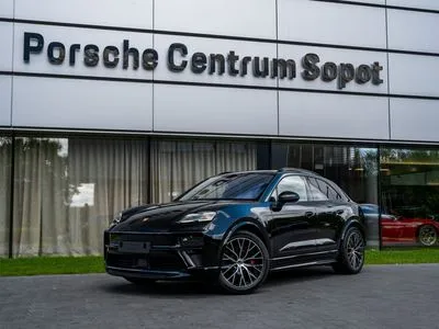 Porsche Macan GTS 100kWh