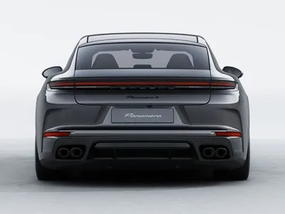 Porsche Panamera 4 E-Hybrid
