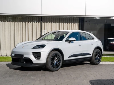 Porsche Macan 4 100kWh