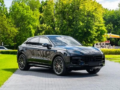 Porsche Cayenne S E-Hybrid PHEV Black Edition