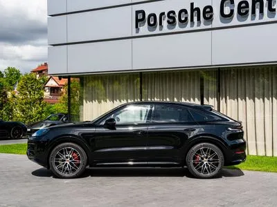 Porsche Cayenne S E-Hybrid PHEV Black Edition