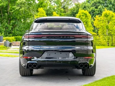 Porsche Cayenne S E-Hybrid PHEV Black Edition