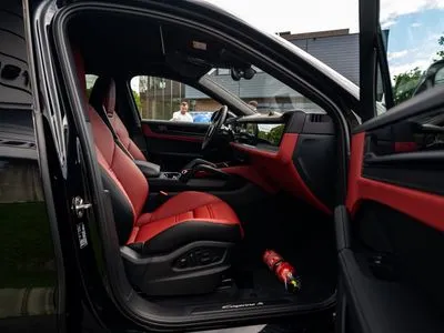 Porsche Cayenne S E-Hybrid PHEV Black Edition