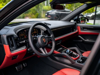 Porsche Cayenne S E-Hybrid PHEV Black Edition