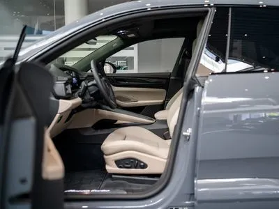 Porsche Macan Turbo 100kWh