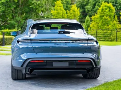 Porsche Taycan 105kWh 4S Black Edition