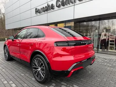 Porsche Macan 4 100kWh