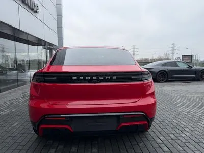 Porsche Macan 4 100kWh