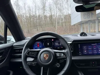 Porsche Macan 4 100kWh