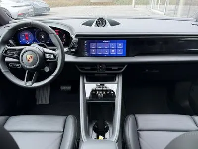 Porsche Macan 4 100kWh