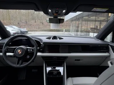 Porsche Macan 4 100kWh