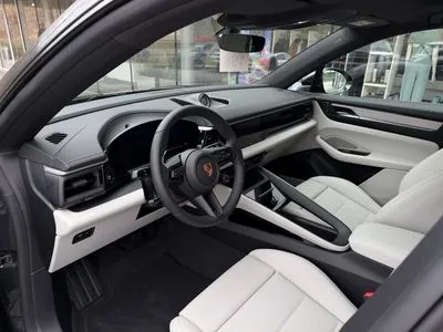 Porsche Macan 4 100kWh