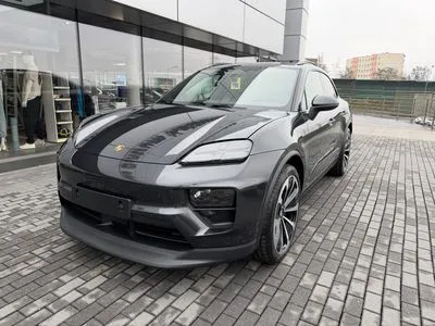 Porsche Macan 4 100kWh