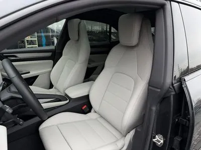Porsche Macan 4 100kWh