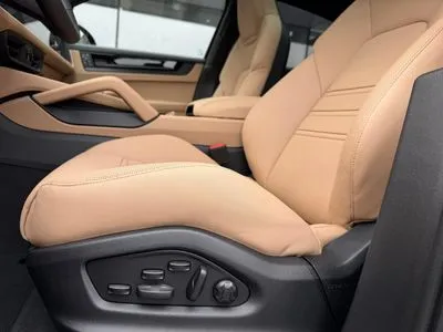 Porsche Cayenne S E-Hybrid PHEV