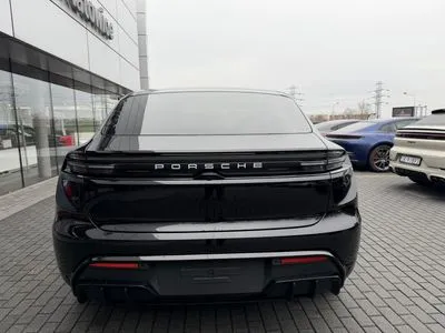 Porsche Macan 4 100kWh