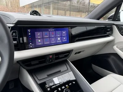 Porsche Macan 4 100kWh