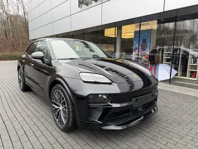 Porsche Macan 4 100kWh