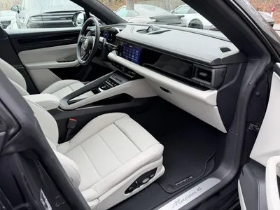 Porsche Macan 4 100kWh