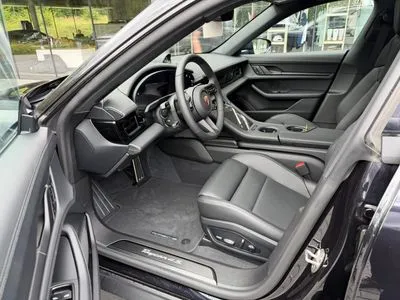 Porsche Taycan 4S