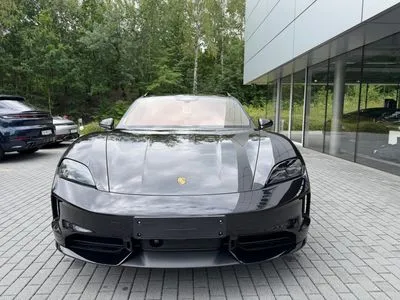 Porsche Taycan 4S