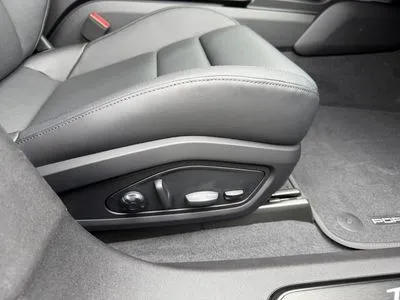 Porsche Taycan 4S