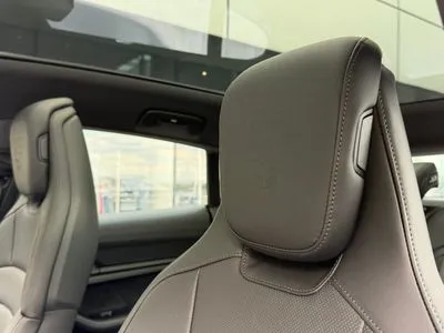 Porsche Taycan 4S