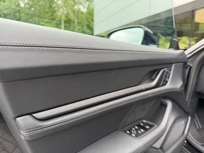 Porsche Taycan 4S