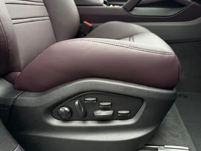 Porsche Cayenne E-Hybrid PHEV Black Edition