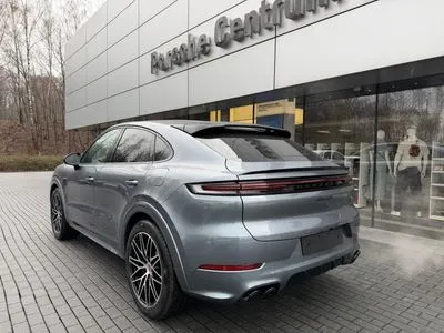 Porsche Cayenne E-Hybrid PHEV Black Edition