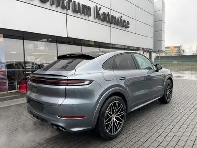 Porsche Cayenne E-Hybrid PHEV Black Edition