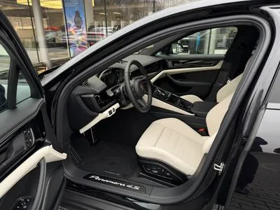 Porsche Panamera 4S E-Hybrid
