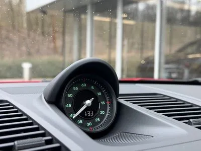 Porsche 911 Carrera 4 GTS