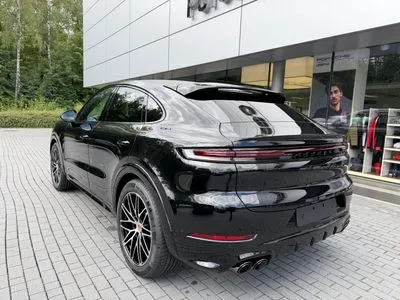 Porsche Cayenne Black Edition