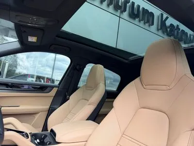Porsche Cayenne Black Edition