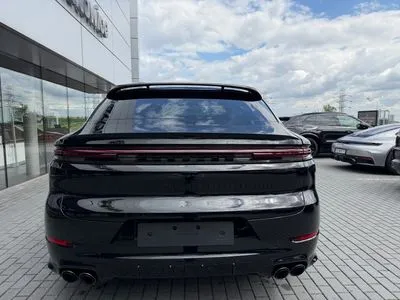 Porsche Cayenne Black Edition